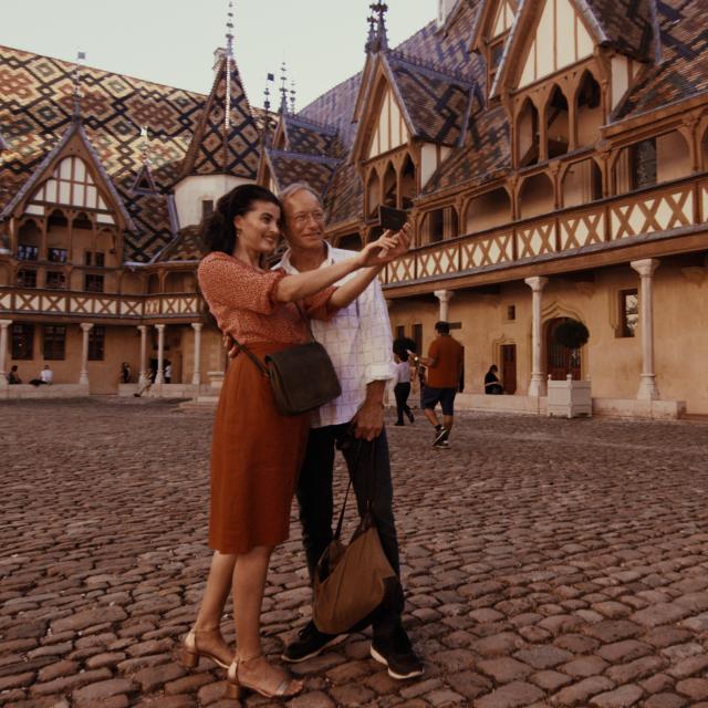 Hospices De Beaune Cour Interieure2