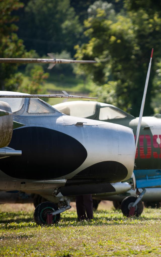 Planes of the castle of Savigny-lès-Beaune