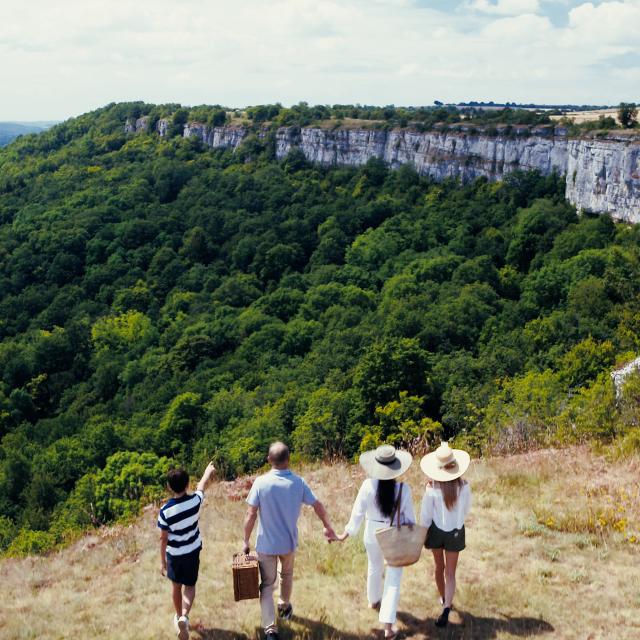 Balade Falaise Hautes Cotes De Beaune Famille