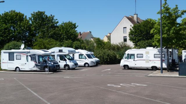 Parque de estacionamento para campismo