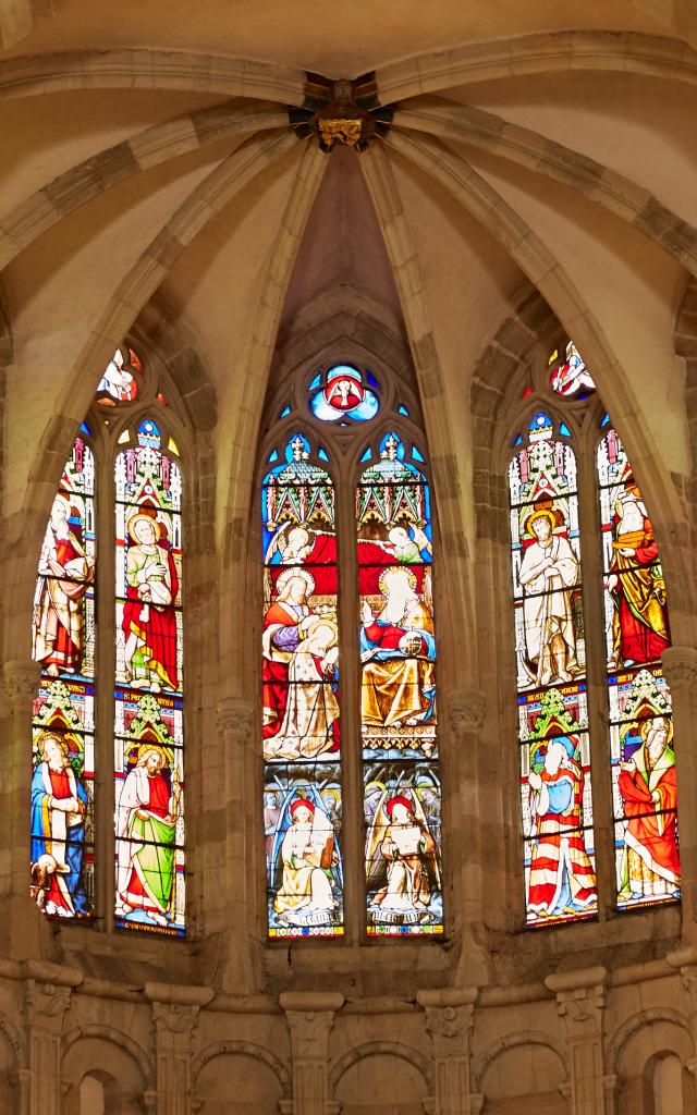 Vitraux de la Collégiale Notre Dame à Beaune