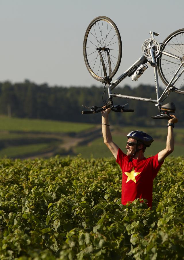 Cyclist Velo Vignes Burgundy