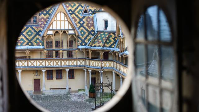 Hospices De Beaune Lucarne Oeil De Boeuf