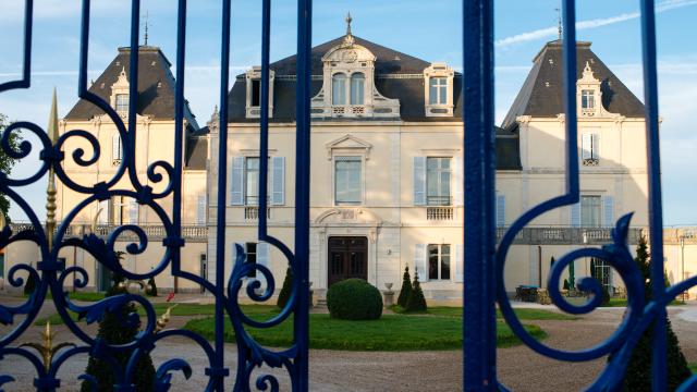 Façade Hôtel La Cueillette à Meursault