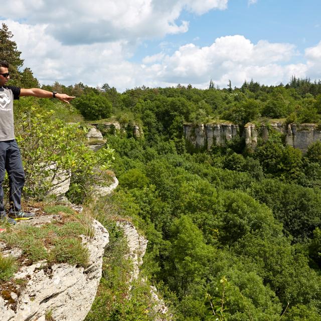 Randonnee Balade Amis Falaise Hautes Cotes De Beaune