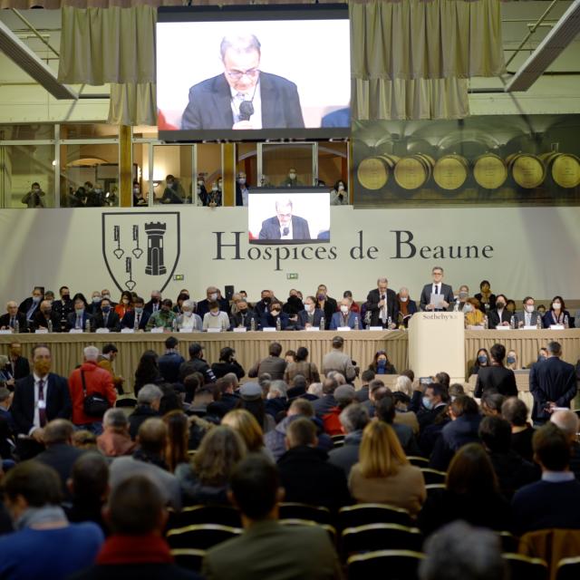 Vente de Charité des Vins des Hospices de Beaune 2021 aux Halles