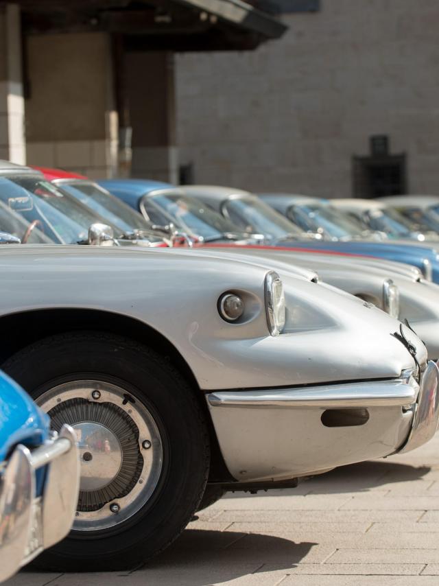 Voiture Vintage à Beaune