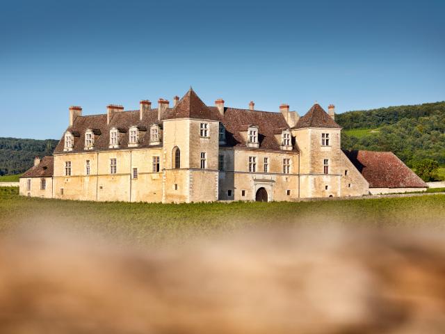 chateau-clos-de-vougeot