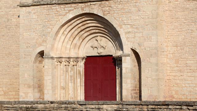 fronton-eglise-chaudenay