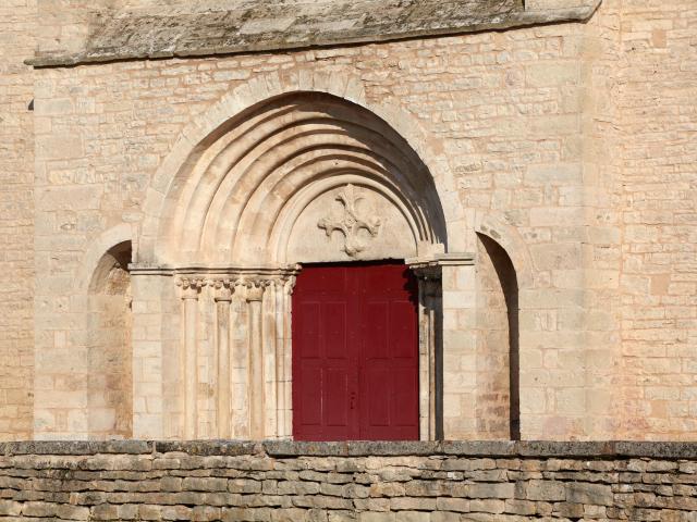 fronton-eglise-chaudenay