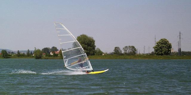 montagny-les-beaune-voile-lac