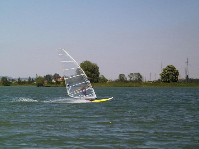 montagny-les-beaune-voile-lac