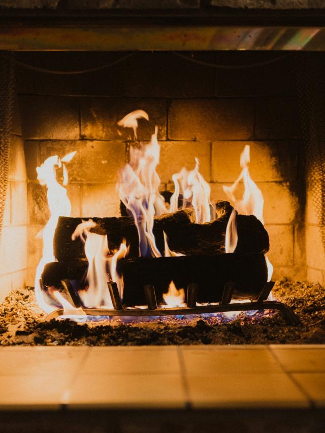 Hayden Scott Fireplace Unsplash