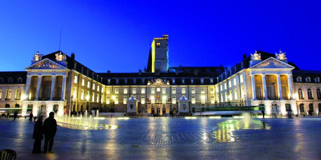 Dijon - Place de la Libération