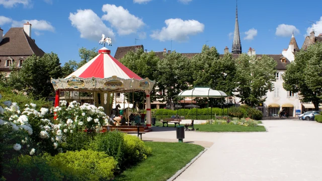 Manege Place Carnot